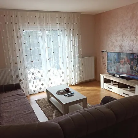 Ljuti Krs Guest house *