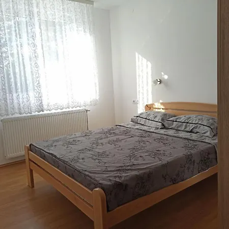 Ljuti Krs Guest house *